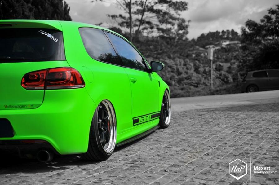  Volkswagen Golf GTi from Indonesia 2014 года  (фото 6 из 8)
